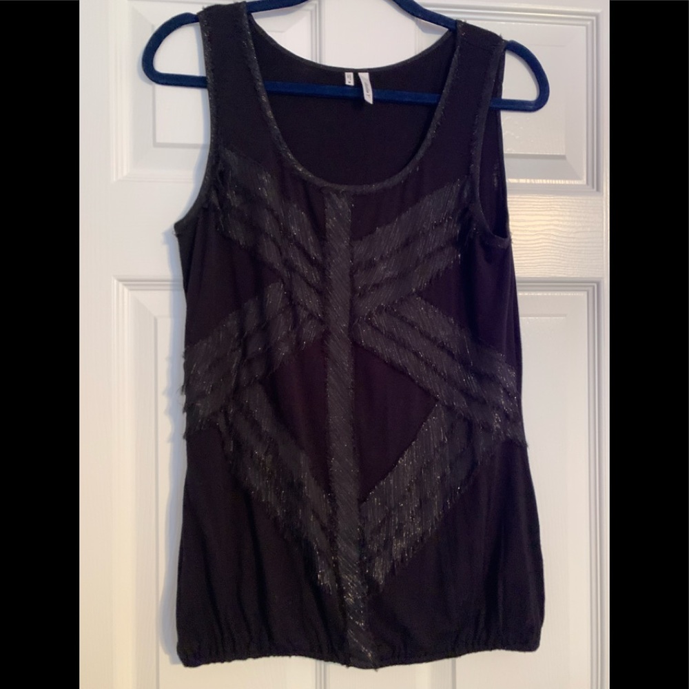 Studio Y Metallic Thread Tank Top Size Medium
Black